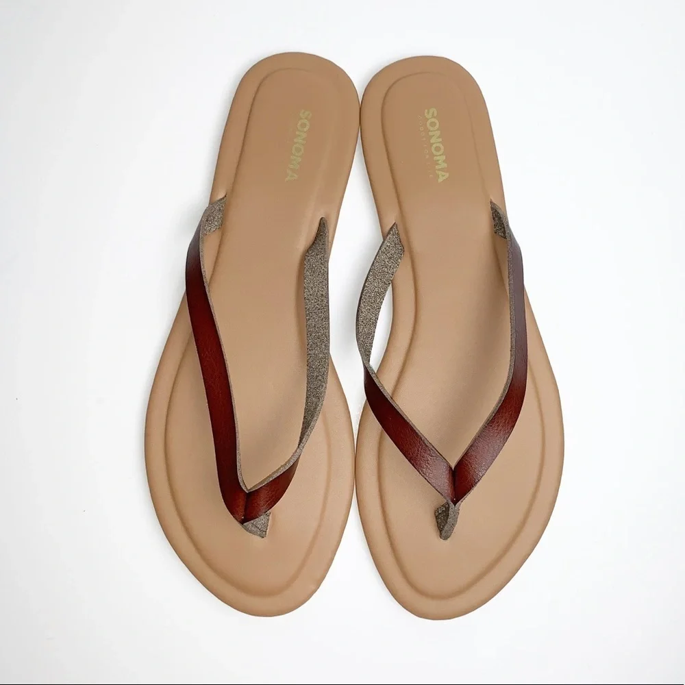 SONOMA Brown Vegan Leather Thong Sandal 9 NWOT